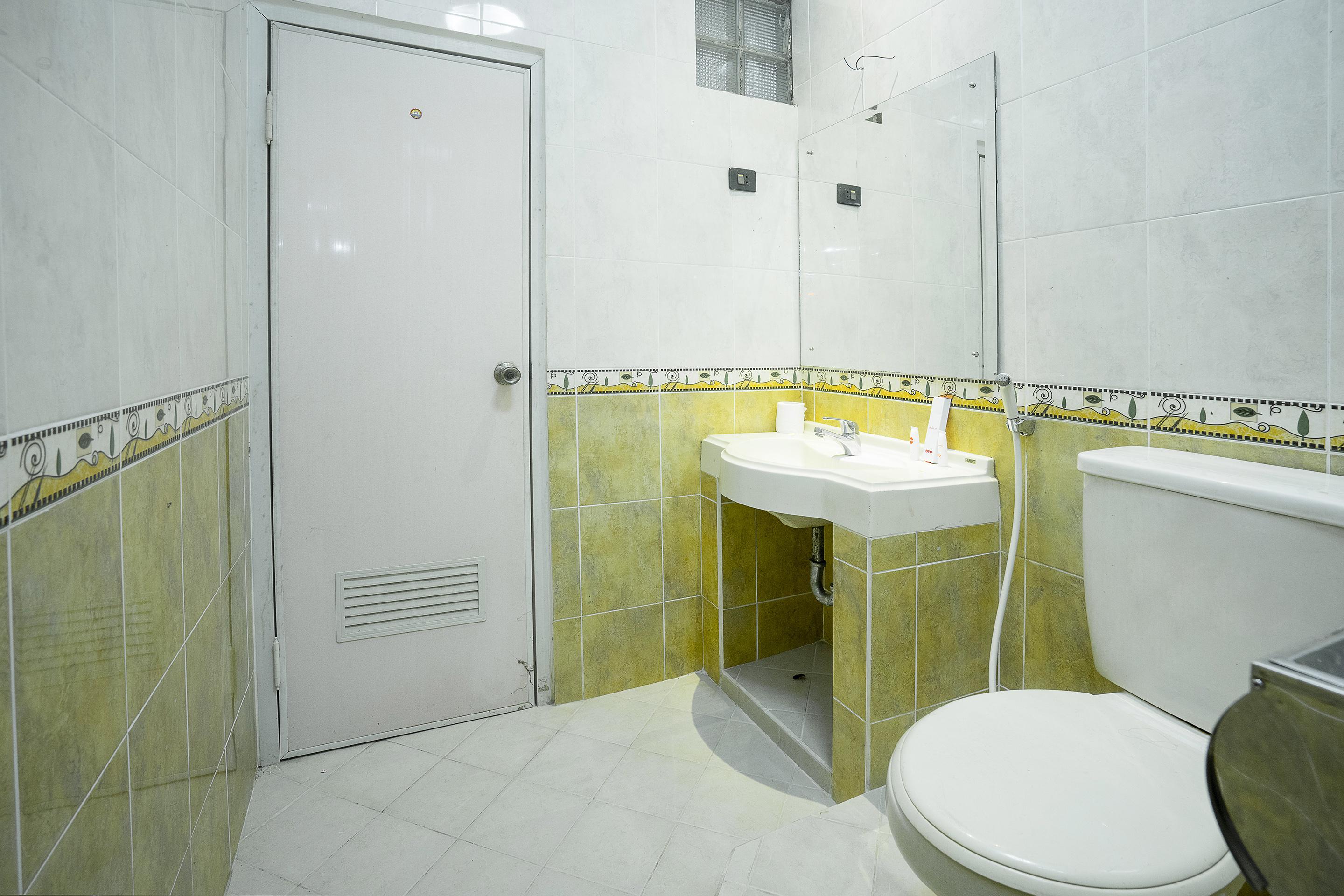 Urbanview Hotel Gading Kencana Samarinda By Reddoorz Dış mekan fotoğraf